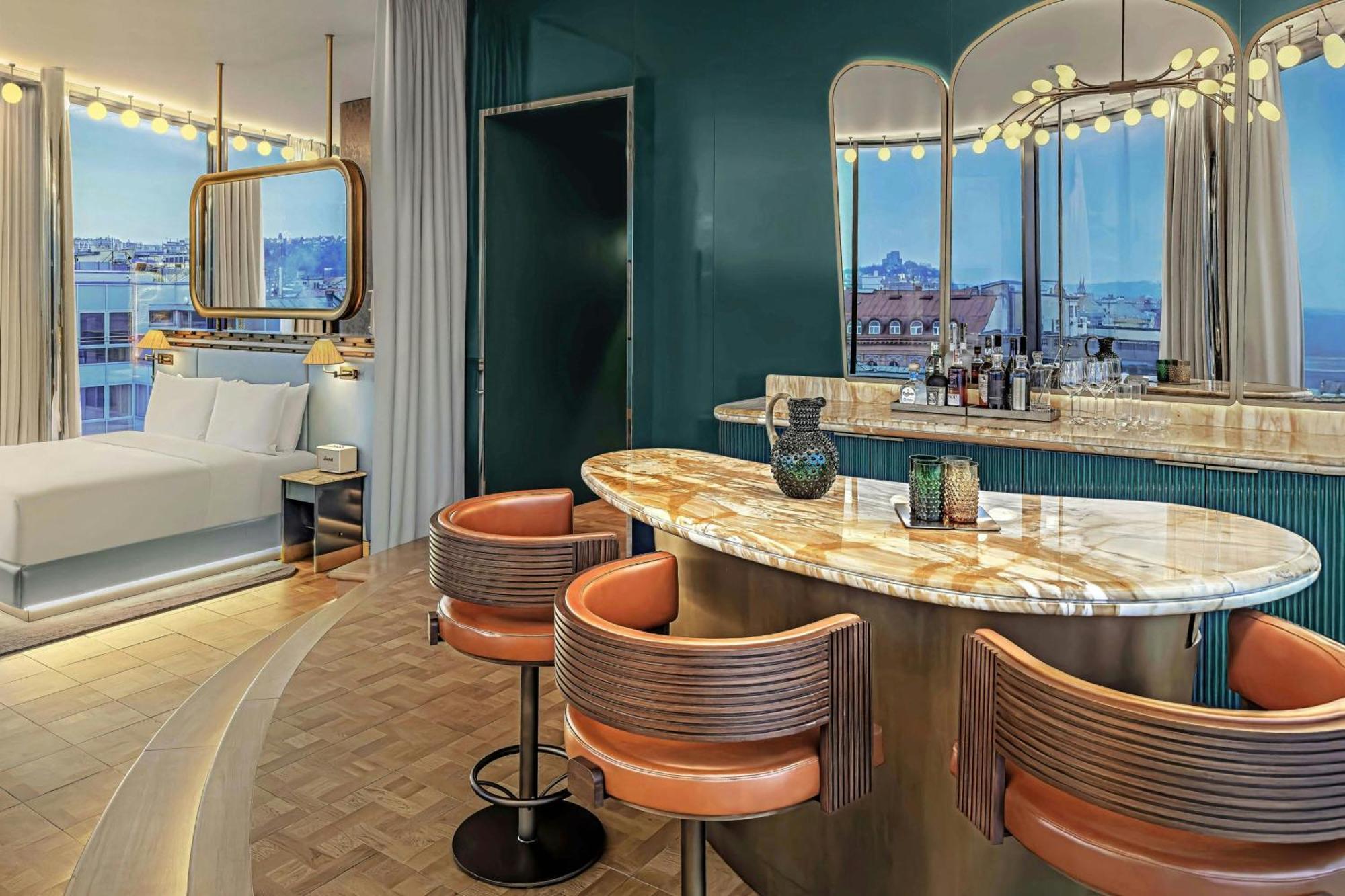 W 5* Prague